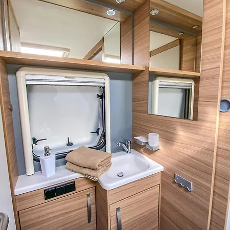 George Glamper Fernweh * Belau