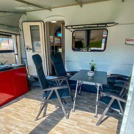 George Glamper Fernweh Сasa de vacaciones *